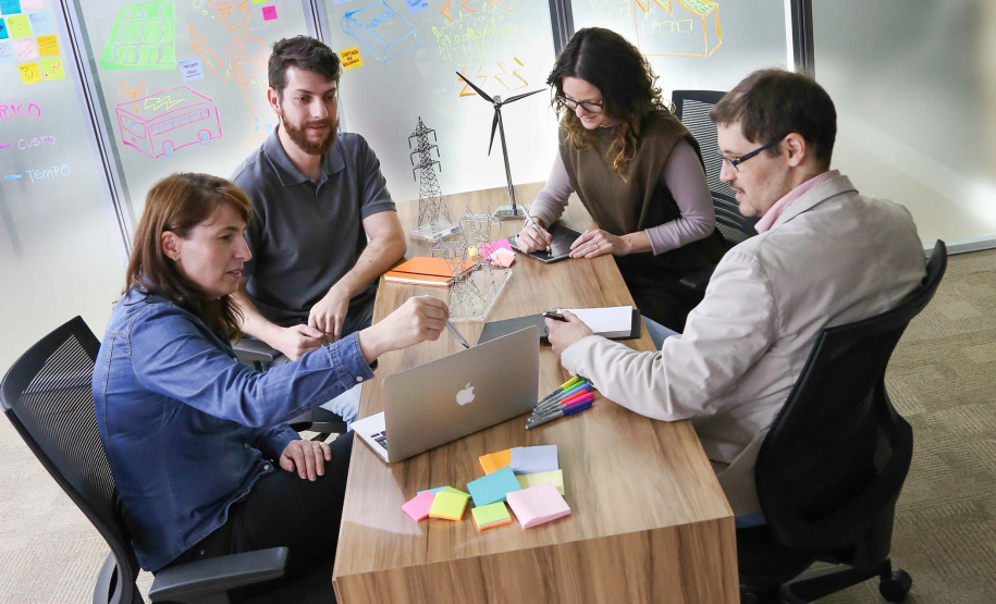 O programa de inovação aberta da Copel, o Copel+, está com edital aberto para aceleração de startups com potencial para desenvolver projetos que respondam aos desafios do setor elétrico. As inscrições foram prorrogadas até 28 de outubro e devem ser feitas no site www.copelmais.com - Foto: Dani Catisti/Copel