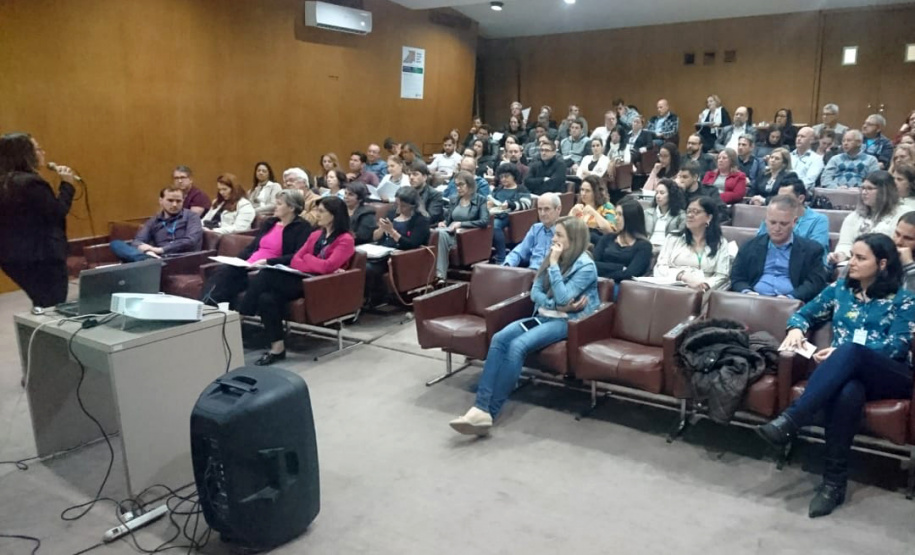 Para reforçar a integridade contábil, orçamentária e financeira no Governo do Paraná, a Secretaria de Estado da Fazenda está treinando cerca de 100 pessoas para orientar sobre o cumprimento do Decreto Estadual 2.575/2019, que altera e determina prazos para a prestação de contas por parte de todas as secretarias e órgãos externos, da administração direta e indireta. Foto: Divulgação/SESA