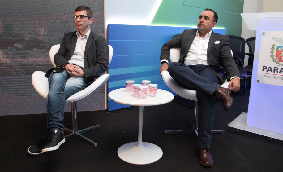 Como um investidor Anjo e organizações que trabalham com aceleração de startups selecionam projetos para apoiar? A questão foi tema do debate que encerrou o primeiro dia da Semana Paraná Inovador, na noite de terça-feira (15), no Palácio Iguaçu