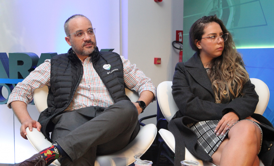 Como um investidor Anjo e organizações que trabalham com aceleração de startups selecionam projetos para apoiar? A questão foi tema do debate que encerrou o primeiro dia da Semana Paraná Inovador, na noite de terça-feira (15), no Palácio Iguaçu