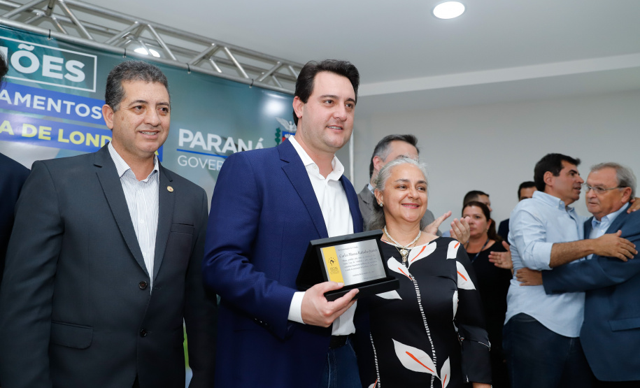 Londrina, na região Norte, vai fortalecer ainda mais o atendimento na área de saúde com o apoio do Governo do Estado. Nesta quarta-feira (16), o governador Carlos Massa Ratinho Junior entregou a última etapa das obras de modernização física da Santa Casa de Londrina.