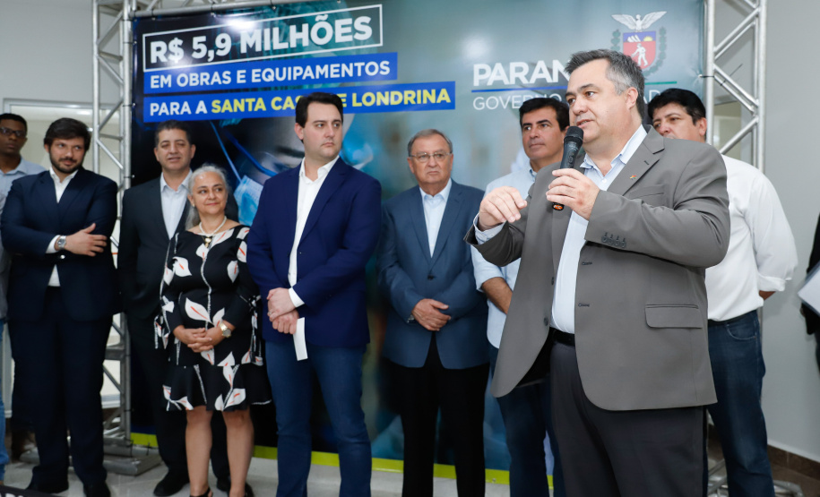Londrina, na região Norte, vai fortalecer ainda mais o atendimento na área de saúde com o apoio do Governo do Estado. Nesta quarta-feira (16), o governador Carlos Massa Ratinho Junior entregou a última etapa das obras de modernização física da Santa Casa de Londrina.
