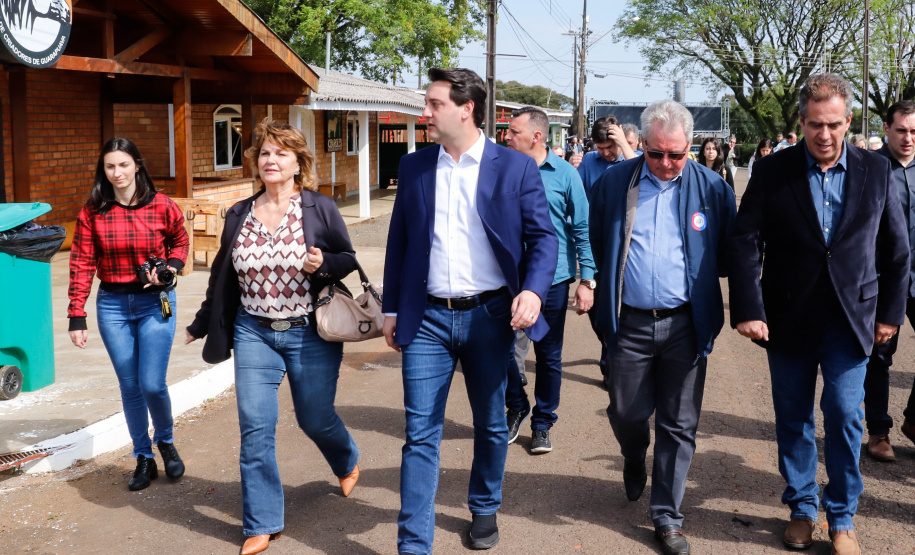 O governador Carlos Massa Ratinho Júnior inaugurou nesta quarta-feira (16) o novo pronto-socorro do Hospital São Vicente de Paulo, em Guarapuava, que vai dobrar a capacidade de atendimento emergencial para 22 municípios do Centro-Sul do Estado, que abrangem 500 mil pessoas.