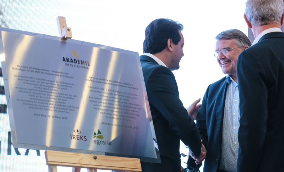 O governador Carlos Massa Ratinho Júnior participa nesta quarta-feira (16),  da inauguração da Akademie Ireks & Agrária, um centro de capacitação e desenvolvimento de novo empreendimento industrial instalado no distrito de Entre Rios.Guarapuava, 16/10/2019 -  Foto: Geraldo Bubniak/AEN