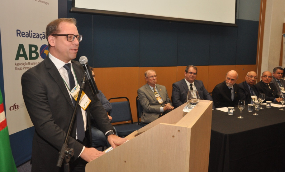 Até esta sexta-feira (18) acontece em Curitiba o Encontro Paranaense de Administradores e Técnicos em Saúde Pública Odontológica (Epatespo) e o XIV Congresso Internacional de Odontologia do Paraná (Ciopar). A Secretaria de Estado da Saúde é organizadora do encontro e participa do Ciopar com 200 odontólogos.Foto: Divulgação/SESA