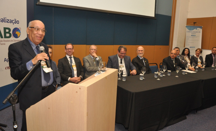 Até esta sexta-feira (18) acontece em Curitiba o Encontro Paranaense de Administradores e Técnicos em Saúde Pública Odontológica (Epatespo) e o XIV Congresso Internacional de Odontologia do Paraná (Ciopar). A Secretaria de Estado da Saúde é organizadora do encontro e participa do Ciopar com 200 odontólogos.Foto: Divulgação/SESA