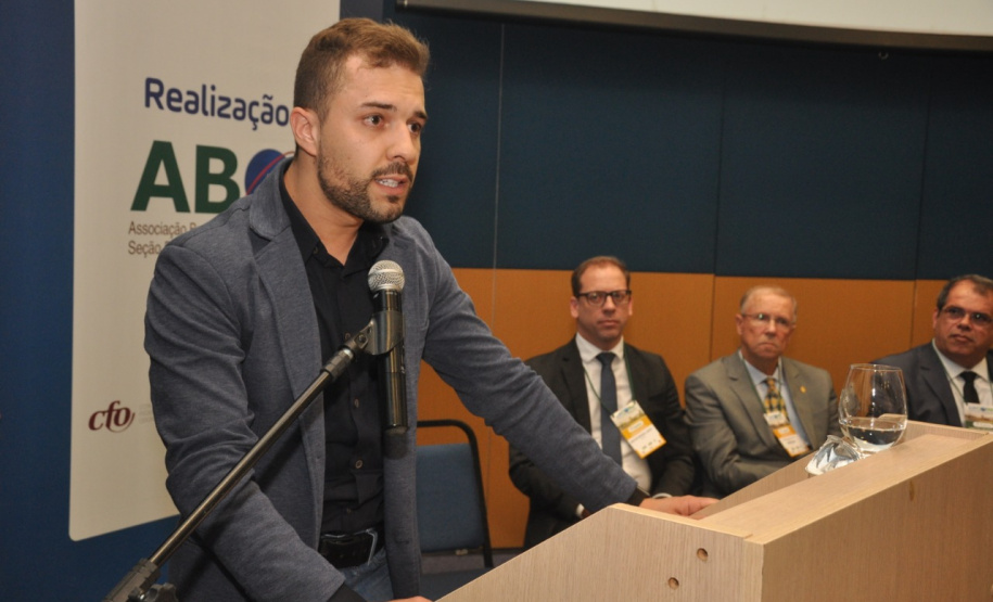 Até esta sexta-feira (18) acontece em Curitiba o Encontro Paranaense de Administradores e Técnicos em Saúde Pública Odontológica (Epatespo) e o XIV Congresso Internacional de Odontologia do Paraná (Ciopar). A Secretaria de Estado da Saúde é organizadora do encontro e participa do Ciopar com 200 odontólogos.Foto: Divulgação/SESA