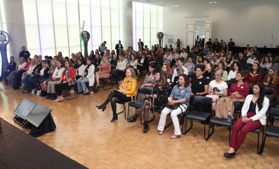 Uma tarde inteira para mostrar o papel da mulher no empreendedorismo, na inovação e na liderança, e o equilíbrio entre carreira e maternidade