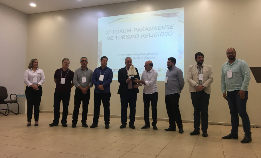 O Governo do Estado, por meio da Paraná Turismo, realiza nesta quinta e sexta-feira (17 e 18), em Maringá, no Noroeste, o 2º Fórum Paranaense de Turismo Religioso. O objetivo é contribuir para fortalecer e qualificar este segmento, valorizar o patrimônio histórico-cultural e ajudar a aumentar o movimento turístico. Foto: Edson Thomaz