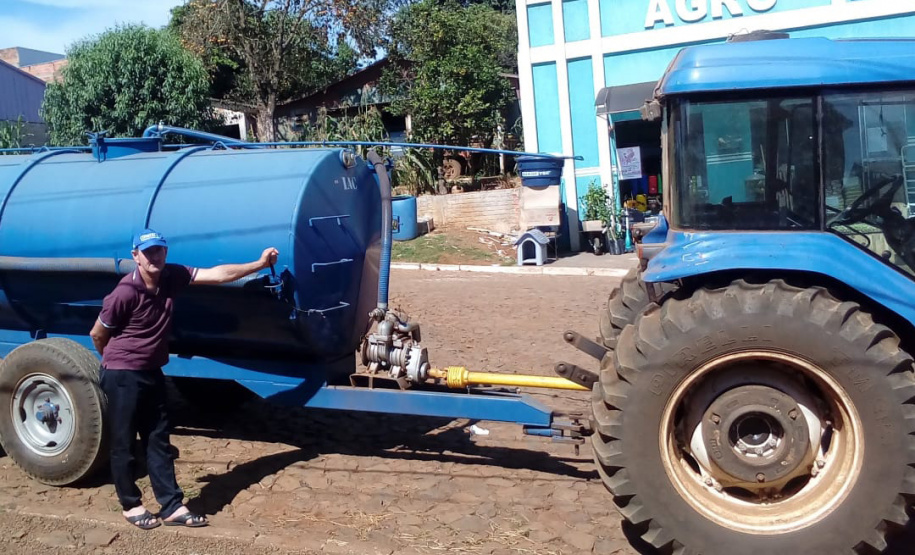 Projeto de leite movimenta economia da região central. Foto: Emater