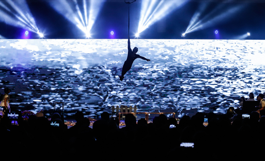 O Governo do Estado e a Federação da Agricultura do Estado do Paraná (Faep) renovaram nesta segunda-feira (21) o convênio para o programa Agrinho nas escolas estaduais do Paraná. O programa leva a escolas das redes públicas municipal e estadual atividades e materiais pedagógicos que tratam da preservação do meio ambiente, despertar da consciência de cidadania e questões que envolvem saúde e qualidade de vida.
