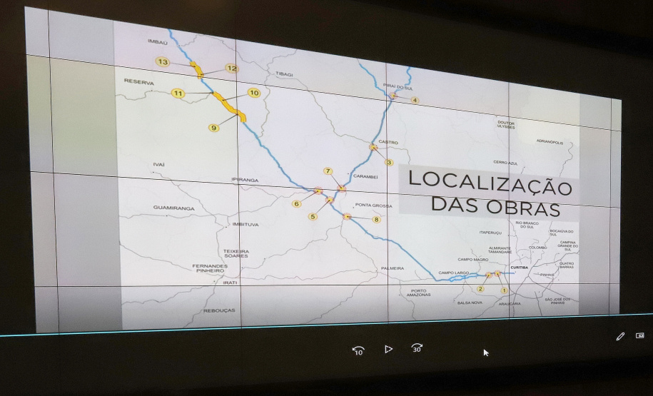 O governador Carlos Massa Ratinho Junior e o secretário de Infraestrutura e Logística, Sandro Alex, divulgaram nesta segunda-feira (21), quais as obras aprovadas pelo Governo do Estado para serem realizadas com os recursos do acordo de leniência firmado entre a concessionária Rodonorte e o Ministério Público Federal (MPF)