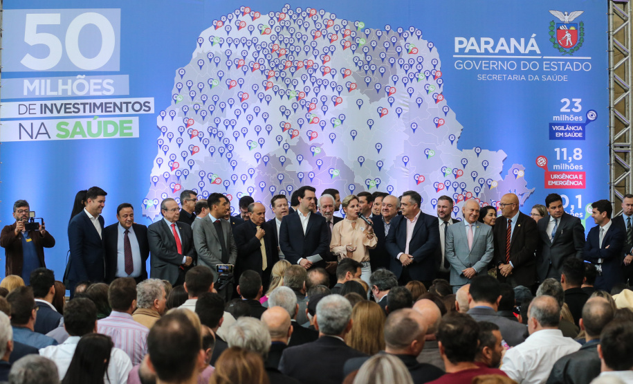 O governador Carlos Massa Ratinho Junior anuncia nesta segunda-feira (21) a liberação de R$ 50 milhões para ações da área da saúde. Curitiba, 21/10/2019 - Foto: Geraldo Bubniak/AEN