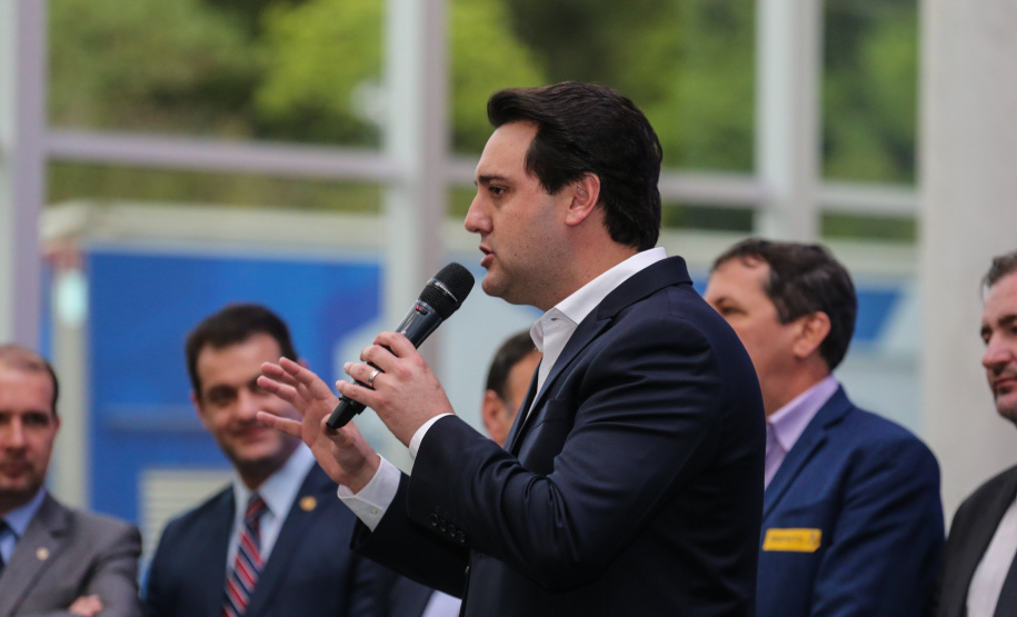 O governador Carlos Massa Ratinho Junior anuncia nesta segunda-feira (21) a liberação de R$ 50 milhões para ações da área da saúde. Curitiba, 21/10/2019 - Foto: Geraldo Bubniak/AEN