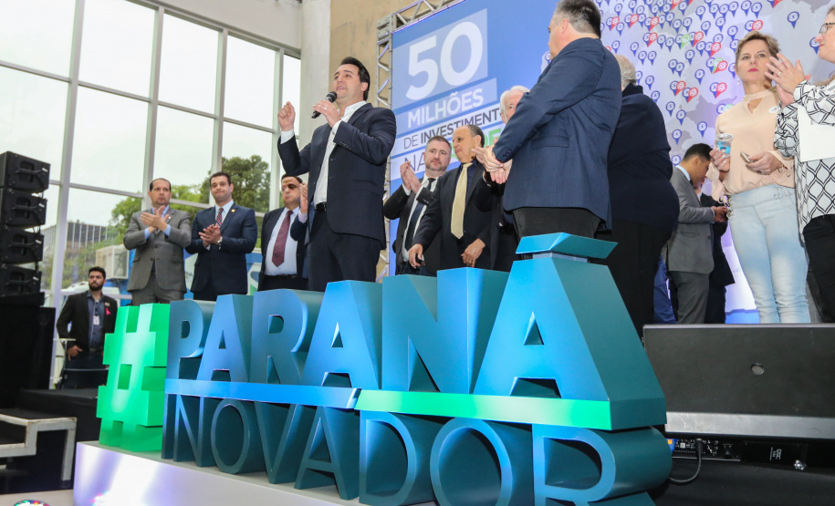 O governador Carlos Massa Ratinho Junior anuncia nesta segunda-feira (21) a liberação de R$ 50 milhões para ações da área da saúde. Curitiba, 21/10/2019 - Foto: Geraldo Bubniak/AEN