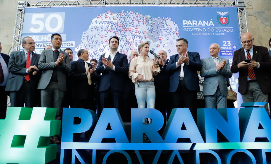 O governador Carlos Massa Ratinho Junior anuncia nesta segunda-feira (21) a liberação de R$ 50 milhões para ações da área da saúde. Curitiba, 21/10/2019