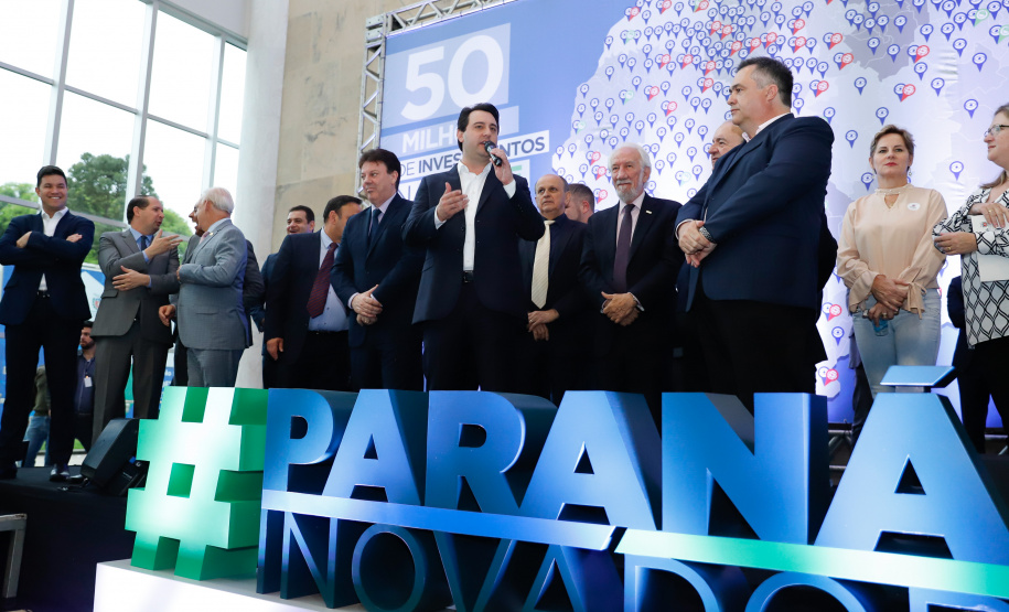 O governador Carlos Massa Ratinho Junior anuncia nesta segunda-feira (21) a liberação de R$ 50 milhões para ações da área da saúde. Curitiba, 21/10/2019