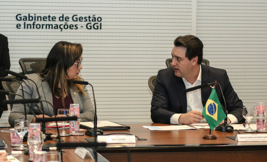 O Governo do Estado recebeu nesta segunda-feira (21) o convite para participar da feira Annual Investment Meeting 2020, plataforma líder mundial para investimentos diretos estrangeiros, que acontece entre os dias 24 e 26 de março, em Dubai, nos Emirados Árabes Unidos