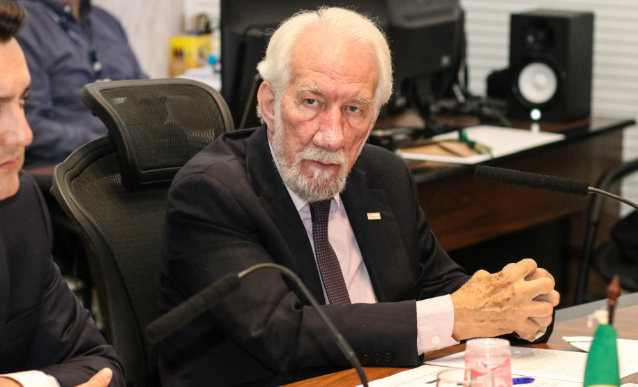 O Governo do Estado recebeu nesta segunda-feira (21) o convite para participar da feira Annual Investment Meeting 2020, plataforma líder mundial para investimentos diretos estrangeiros, que acontece entre os dias 24 e 26 de março, em Dubai, nos Emirados Árabes Unidos