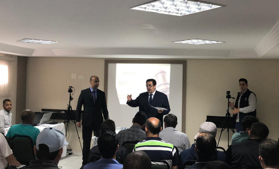 Leilão de veículos soma R$ 487 mil para o combate ao tráfico. Foto: Divulgação/SESP