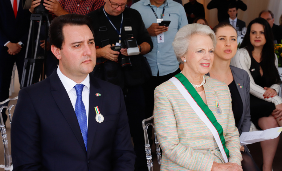 Foi inaugurada nesta terça-feira (22) a sede do Instituto Princesa Benedikte em Curitiba, primeiro projeto social dinamarquês no Brasil, que vai abrigar crianças que foram retiradas da guarda dos pais, vítimas de abandono ou violência. O governador Carlos Massa Ratinho Junior participou evento, que contou com a presença da princesa Benedikte da Dinamarca, patrona da entidade.