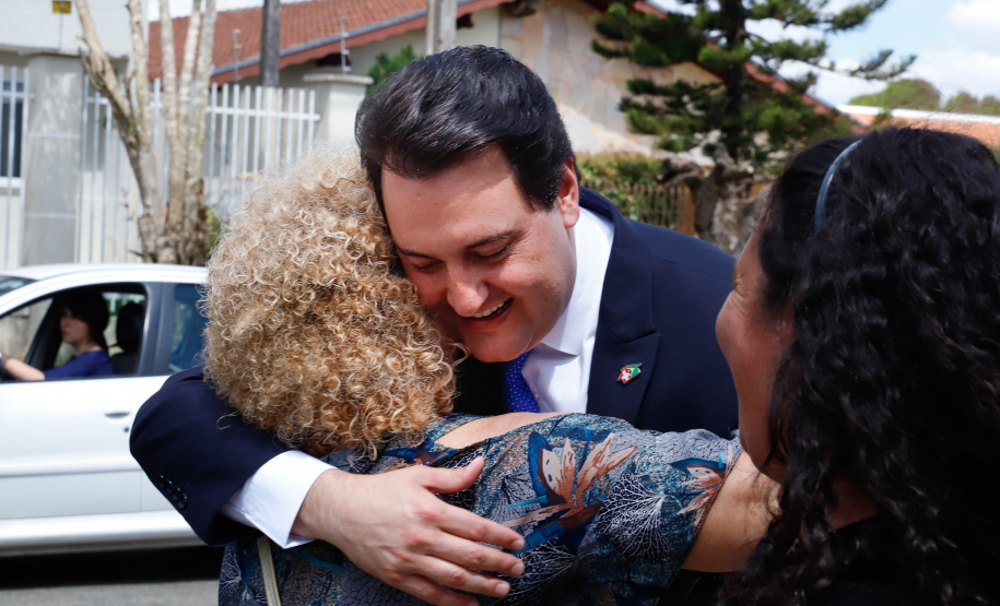 Foi inaugurada nesta terça-feira (22) a sede do Instituto Princesa Benedikte em Curitiba, primeiro projeto social dinamarquês no Brasil, que vai abrigar crianças que foram retiradas da guarda dos pais, vítimas de abandono ou violência. O governador Carlos Massa Ratinho Junior participou evento, que contou com a presença da princesa Benedikte da Dinamarca, patrona da entidade.