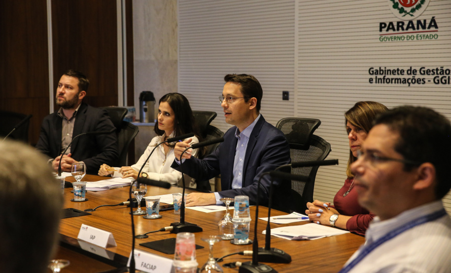 Reunião no Palácio Iguaçu.  22/10/2019  -  Foto: Geraldo Bubniak/AEN