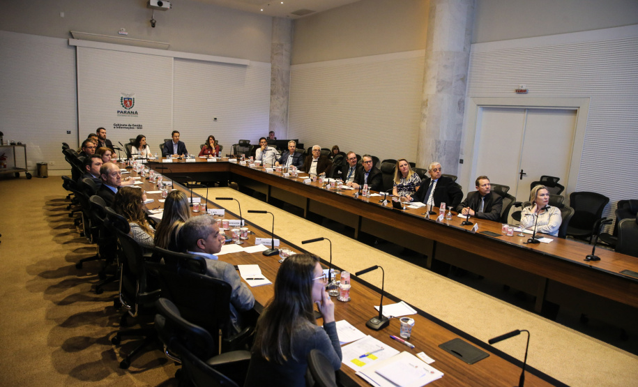 Reunião no Palácio Iguaçu.  22/10/2019  -  Foto: Geraldo Bubniak/AEN