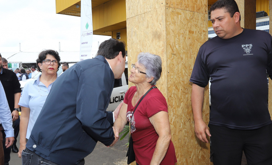 O governador concede coletiva à imprensa.Ponta Grossa, 23-10-19.Foto: Arnaldo Alves / AEN.