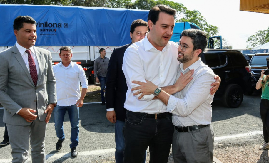 A empresa pública Portos do Paraná vai aproveitar a participação na Feira Paraná, em Ponta Grossa, para impulsionar novos negócios. A cidade dos Campos Gerais é a segunda principal origem de cargas que embarcam em Paranaguá para o Mundo e onde o setor produtivo, paranaense e de outros estados, está reunido até domingo (27). Foto: Claudio Neves/Portos do Paraná