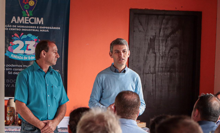 Comec reúne-se com associação de moradores em Colombo. Foto: Divulgação/Comec