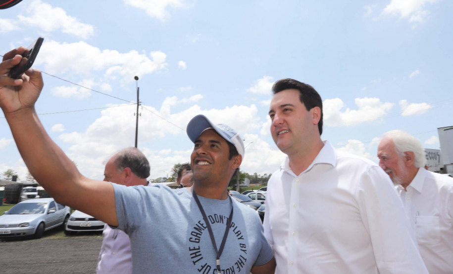 Nesta quinta-feira (24), dentro das atividades da transferência da sede do Governo do Estado para Ponta Grossa, o governador Carlos Massa Ratinho Junior anunciou as primeiras cidades que receberão condomínios para idosos