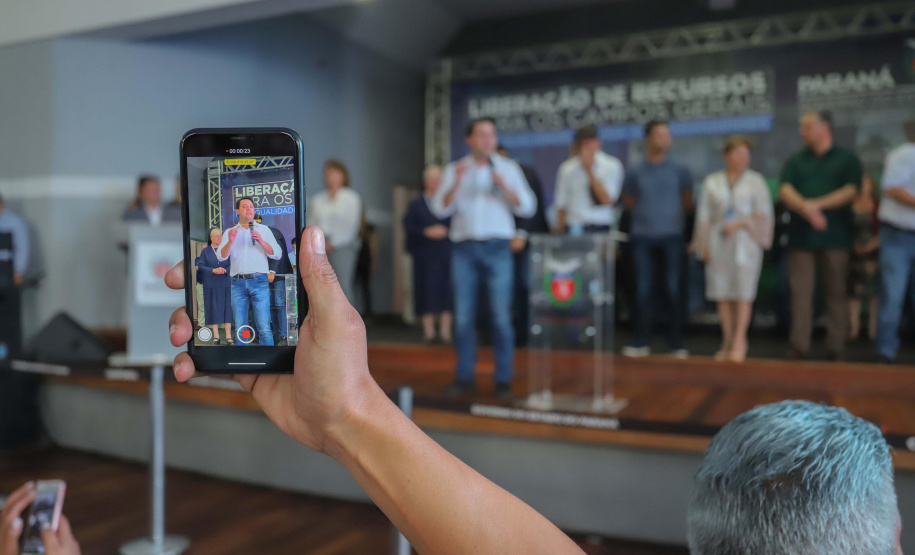 Nesta quinta-feira (24), dentro das atividades da transferência da sede do Governo do Estado para Ponta Grossa, o governador Carlos Massa Ratinho Junior anunciou as primeiras cidades que receberão condomínios para idosos