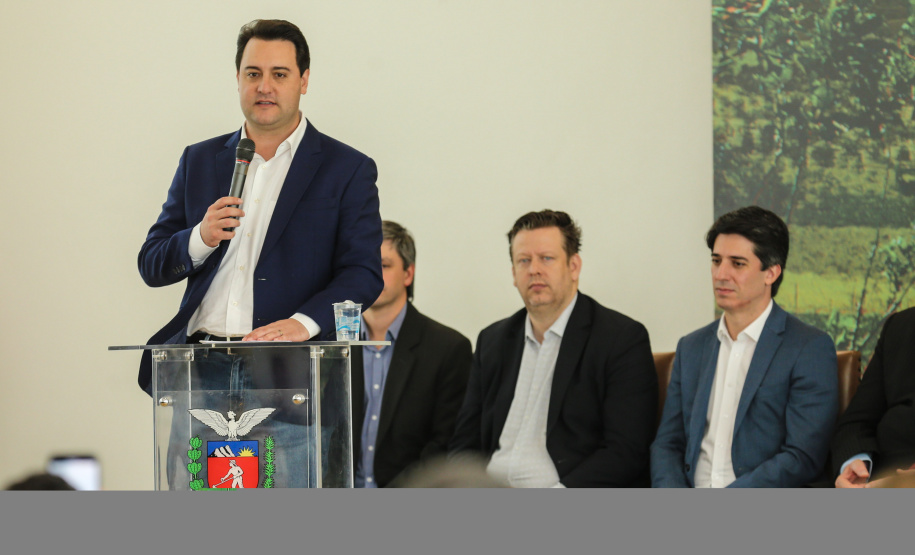 O governador Carlos Massa Ratinho Junior e a presidente do IBGE (Instituto Brasileiro de Geografia e Estatística), Susana Cordeiro Guerra, divulgam nesta sexta-feira (25), no Palácio Iguaçu, os números do Censo Agropecuário 2017. Curitiba, 25/10/2019 - Foto: Geraldo Bubniak/AEN