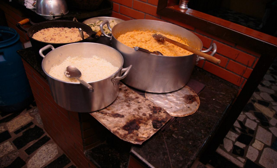 Um dos passeios mais alternativos do Paraná é o roteiro Caminhos do Guajuvira, em Araucária, na Região Metropolitana de Curitiba, onde os prédios dão espaço para a história e a vida no campo. O roteiro completo recebeu mais de 10 mil turistas desde a sua abertura, em 2004, e faz parte do planejamento turístico do Estado de explorar também os potenciais pouco conhecidos da Grande Curitiba. Foto: Eusébio Scherreir.