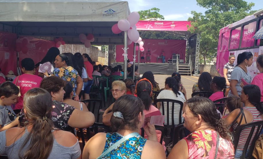 Paraná Rosa já realizou e agendou mais de 7 mil exames que previnem doenças na mulher. Foto: Divulgação/SESA