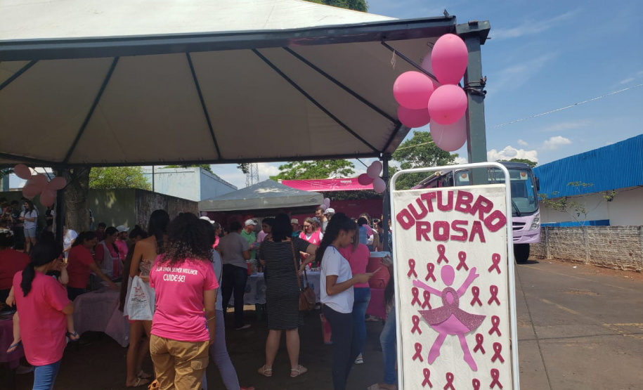 Paraná Rosa já realizou e agendou mais de 7 mil exames que previnem doenças na mulher. Foto: Divulgação/SESA