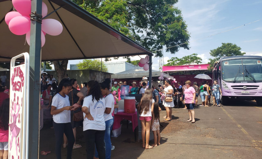 Paraná Rosa já realizou e agendou mais de 7 mil exames que previnem doenças na mulher. Foto: Divulgação/SESA