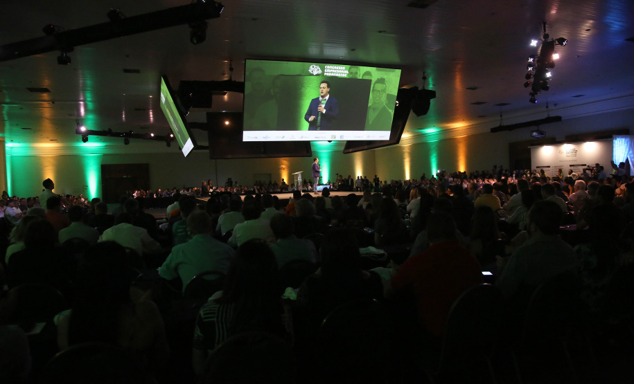 Governador Carlos Massa Ratinho Junior participa em Foz do Iguaçu, do Congresso Empresárial Paranaense. Foz do Iguaçu,25/10/2019 Foto:Jaelson Lucas / AEN
