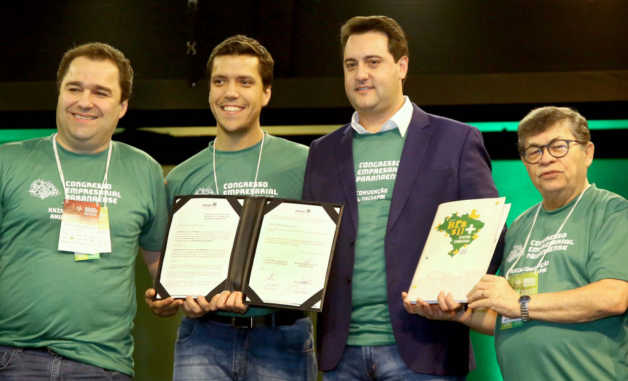 Governador Carlos Massa Ratinho Junior participa em Foz do Iguaçu, do Congresso Empresárial Paranaense. Foz do Iguaçu,25/10/2019 Foto:Jaelson Lucas / AEN