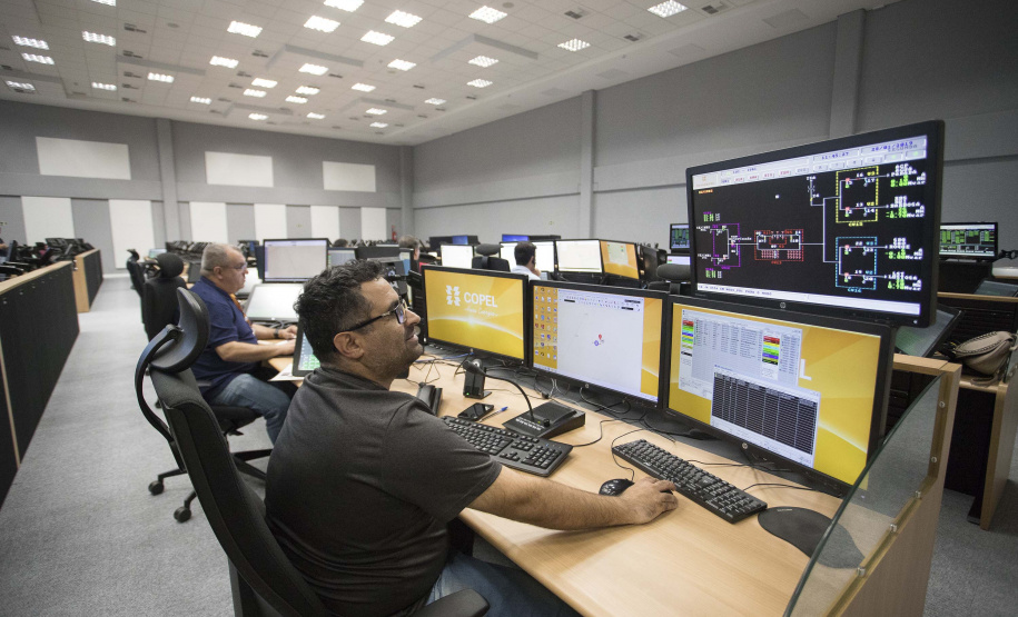 A Copel tem a melhor governança do Brasil dentre as empresas estatais. É o que aponta o programa Destaque em Governança de Estatais da B3, a bolsa de valores brasileira. Entre as seis empresas que atendem aos critérios de certificação, a Copel é a primeira a atingir a pontuação máxima desde o lançamento dessa iniciativa, em 2017. O anúncio foi em São Paulo. Foto: Guilherme Pupo