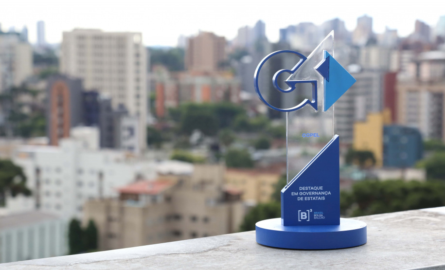 A Copel tem a melhor governança do Brasil dentre as empresas estatais. É o que aponta o programa Destaque em Governança de Estatais da B3, a bolsa de valores brasileira. Entre as seis empresas que atendem aos critérios de certificação, a Copel é a primeira a atingir a pontuação máxima desde o lançamento dessa iniciativa, em 2017. O anúncio foi em São Paulo. Foto: Dani Catisti