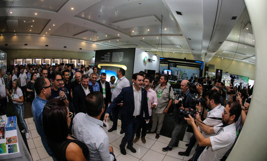 O governador Carlos Massa Ratinho Junior faz a abertura nesta quinta-feira (31),  do encontro de capacitação Governo 5.0 no Hotel Rafain Palace & Convention, em Foz do Iguaçu. Foz do Iguaçu, 17/10/2019 -  Foto: Geraldo Bubniak/AEN