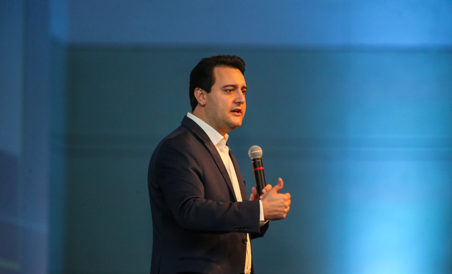 O governador Carlos Massa Ratinho Junior faz a abertura nesta quinta-feira (31),  do encontro de capacitação Governo 5.0 no Hotel Rafain Palace & Convention, em Foz do Iguaçu. Foz do Iguaçu, 17/10/2019 -  Foto: Geraldo Bubniak/AEN