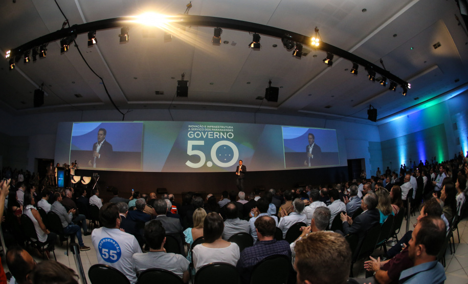 O governador Carlos Massa Ratinho Junior faz a abertura nesta quinta-feira (31),  do encontro de capacitação Governo 5.0 no Hotel Rafain Palace & Convention, em Foz do Iguaçu. Foz do Iguaçu, 17/10/2019 -  Foto: Geraldo Bubniak/AEN