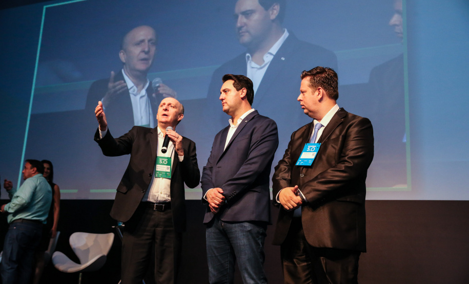 O governador Carlos Massa Ratinho Junior faz a abertura nesta quinta-feira (31),  do encontro de capacitação Governo 5.0 no Hotel Rafain Palace & Convention, em Foz do Iguaçu. Foz do Iguaçu, 17/10/2019 -  Foto: Geraldo Bubniak/AEN