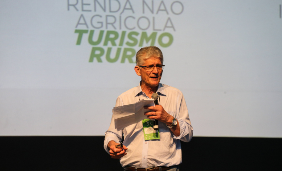 Secretário de Estado da Agricultura e do AbastecimentoNorberto Ortigaraparticipa nesta quinta-feira (31),  do encontro de capacitação Governo 5.0 no Hotel Rafain Palace & Convention, em Foz do Iguaçu. Foz do Iguaçu, 31/10/2019 -  Foto: Geraldo Bubniak/AEN