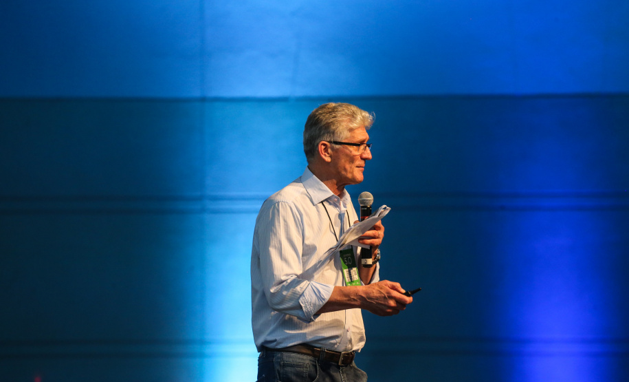 Secretário de Estado da Agricultura e do AbastecimentoNorberto Ortigaraparticipa nesta quinta-feira (31),  do encontro de capacitação Governo 5.0 no Hotel Rafain Palace & Convention, em Foz do Iguaçu. Foz do Iguaçu, 31/10/2019 -  Foto: Geraldo Bubniak/AEN