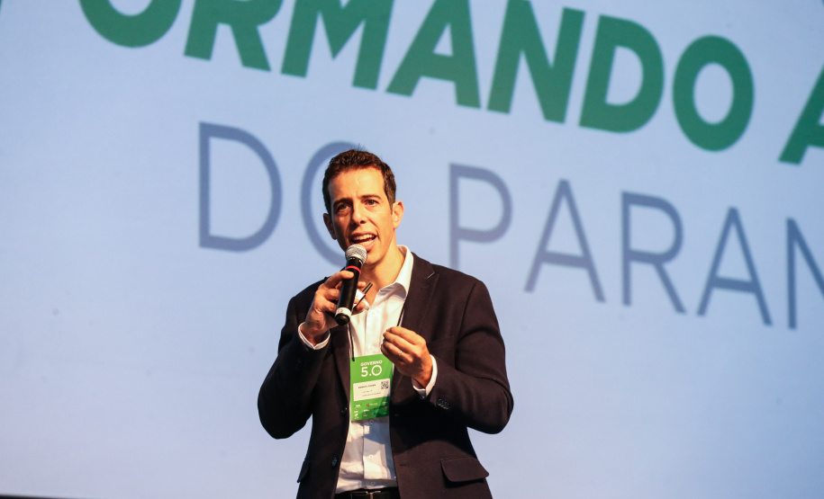 Secretário de Estado da EducaçãoRenato Feder  participa nesta quinta-feira (31),  do encontro de capacitação Governo 5.0 no Hotel Rafain Palace & Convention, em Foz do Iguaçu. Foz do Iguaçu, 31/10/2019 -  Foto: Geraldo Bubniak/AEN