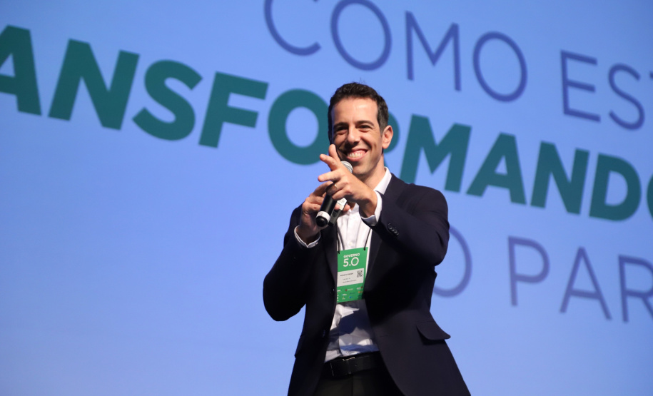 Secretário de Estado da EducaçãoRenato Feder  participa nesta quinta-feira (31),  do encontro de capacitação Governo 5.0 no Hotel Rafain Palace & Convention, em Foz do Iguaçu. Foz do Iguaçu, 31/10/2019.Foto: José Fernando Ogura/AEN